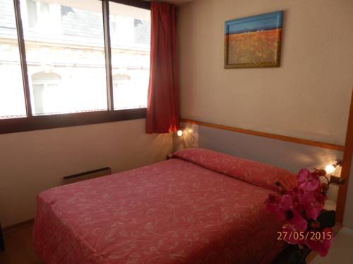 Imagen de la habitación del Hotel De Paris, Lourdes. Foto 9