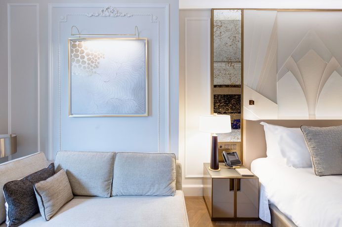 Imagen de la habitación del Hotel De Paris Monte-carlo. Foto 12