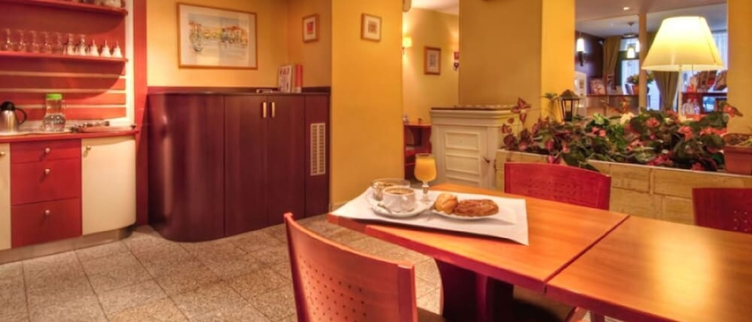 Imagen del bar/restaurante del Hotel De Paris Opéra. Foto 6