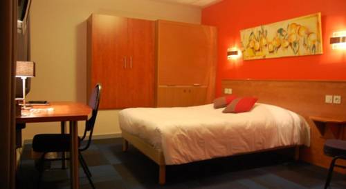 Imagen de la habitación del Hotel De Paris, Saint Avold. Foto 6