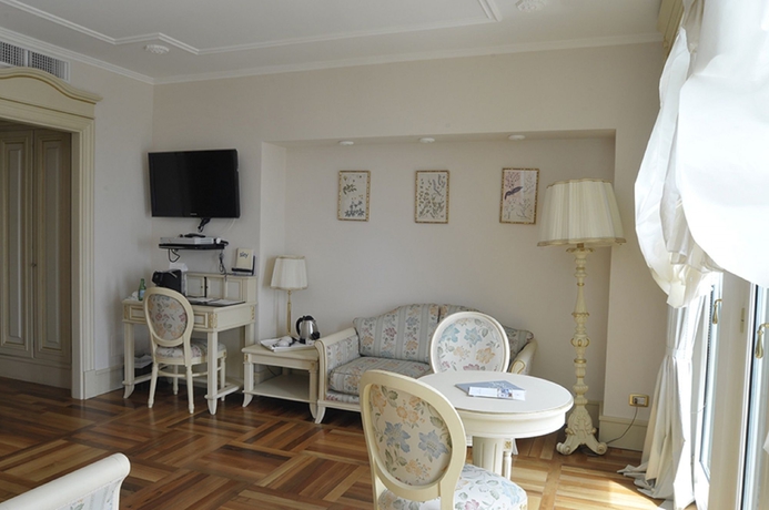 Imagen de los interiores del Hotel De Paris Sanremo. Foto 14