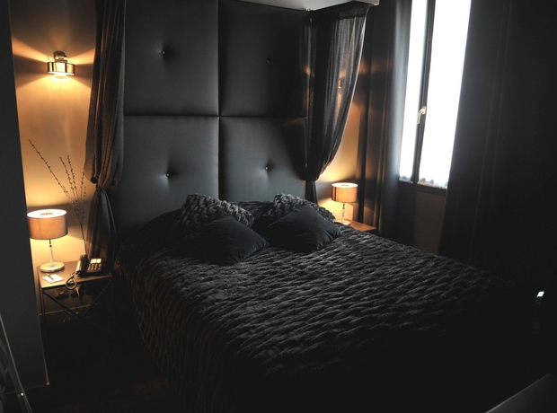 Imagen de la habitación del Hotel De Paris, Sète. Foto 4