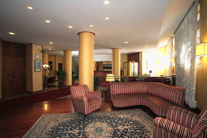 Imagen de los interiores del Hotel De Paris, Terni. Foto 15