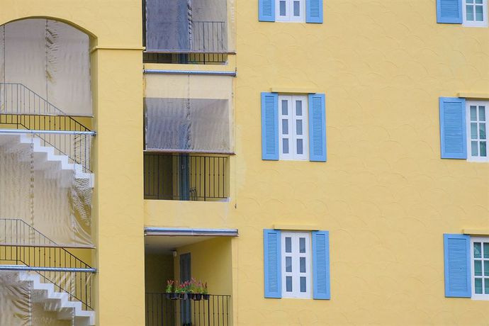 Imagen de los exteriores del Hotel De Pastel. Foto 10