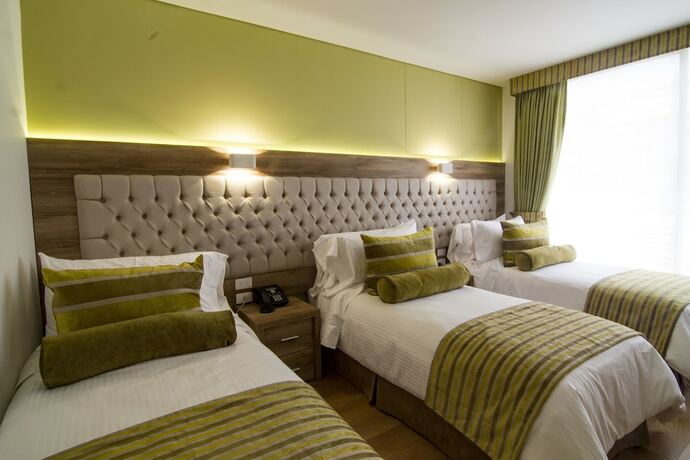 Imagen general del Hotel De Película Apartasuites. Foto 10