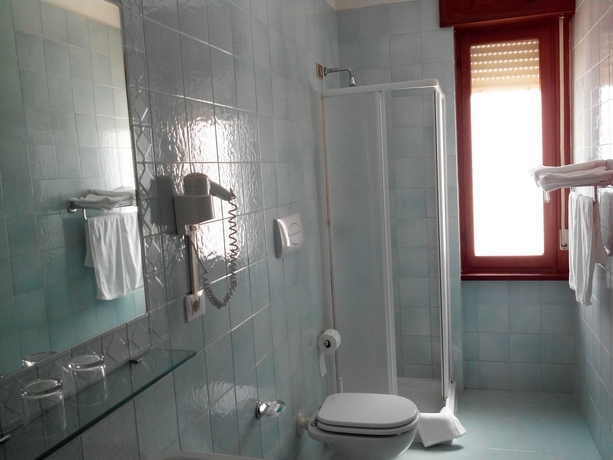 Imagen de la habitación del Hotel De Plam. Foto 7