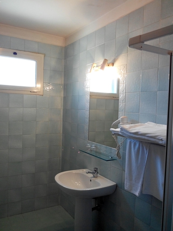 Imagen de la habitación del Hotel De Plam. Foto 9