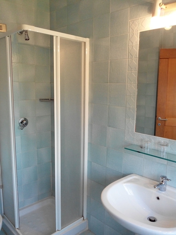 Imagen de la habitación del Hotel De Plam. Foto 10