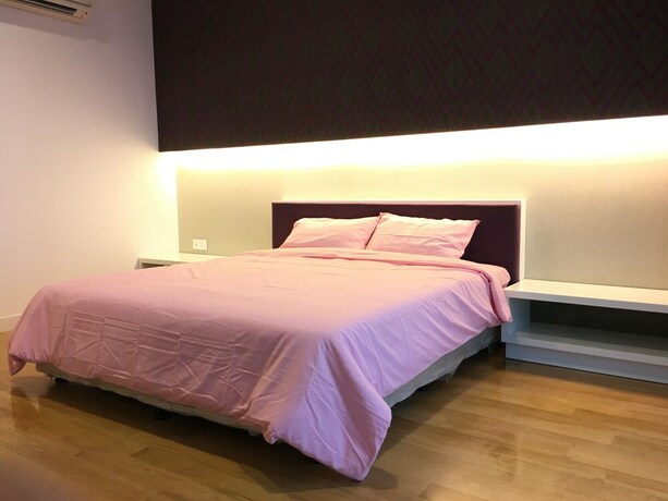 Imagen de la habitación del Hotel De Platinum Suite. Foto 9