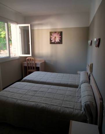 Imagen de la habitación del Hotel De Porticcio. Foto 3