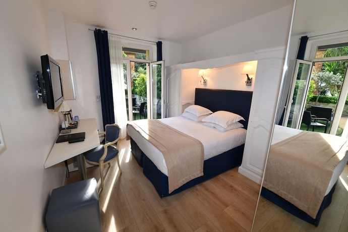 Imagen de la habitación del Hotel De Provence, Cannes. Foto 4