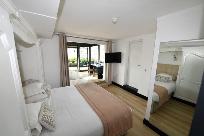 Imagen de la habitación del Hotel De Provence, Cannes. Foto 15