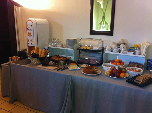 Imagen general del Hotel De Provence, Orange. Foto 5