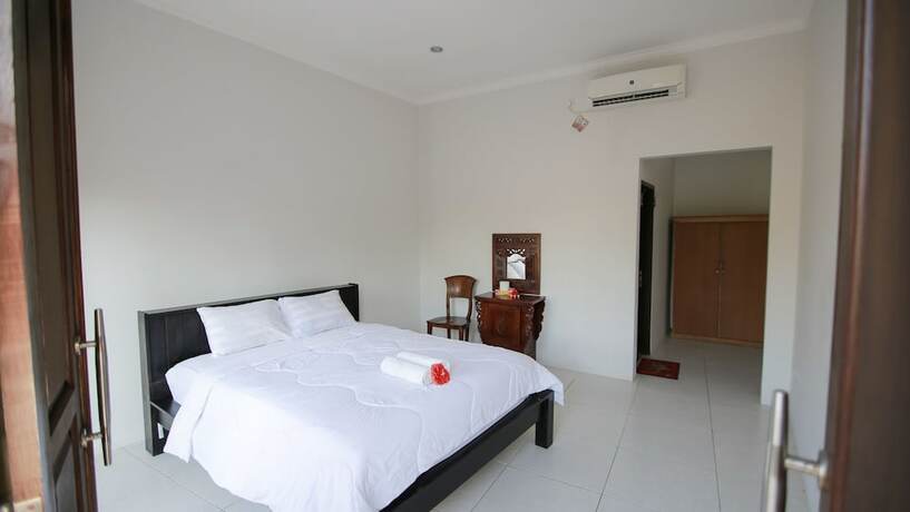Imagen de la habitación del Hotel De Puri Bingin. Foto 15