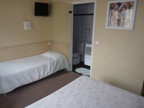 Imagen de la habitación del Hotel De Quebec. Foto 9