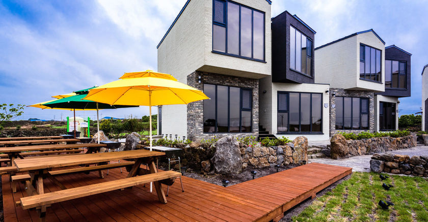 Imagen de los exteriores del Hotel De Reve Jeju. Foto 13