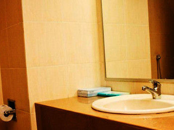Imagen de la habitación del Hotel De Rhu Beach Resort. Foto 12