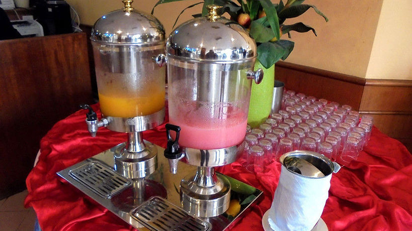 Imagen general del Hotel De Rhu Beach Resort. Foto 2