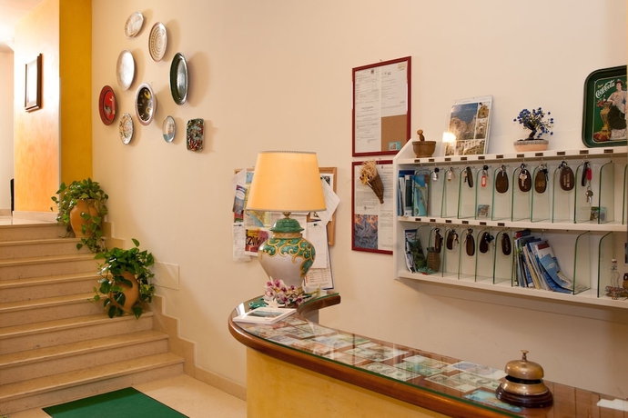 Imagen de los interiores del Hotel De Rosa, Maiori. Foto 18