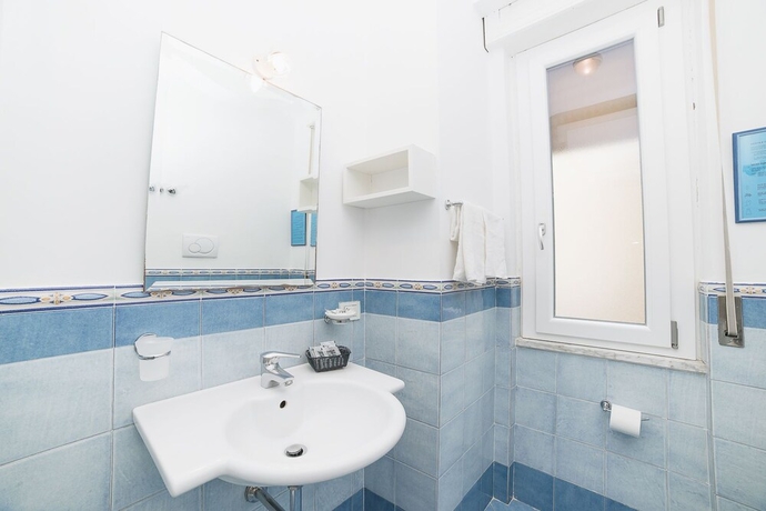 Imagen de la habitación del Hotel De Rosa, Maiori. Foto 15