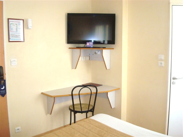 Imagen de la habitación del Hotel De Rosny. Foto 9
