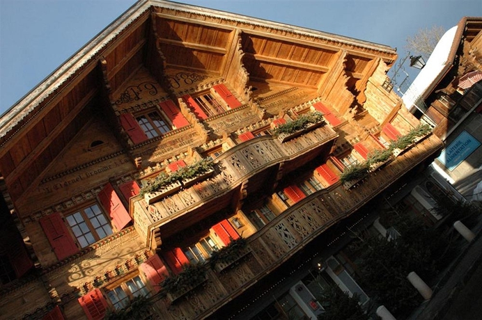 Imagen de los exteriores del Hotel De Rougemont and Spa. Foto 10