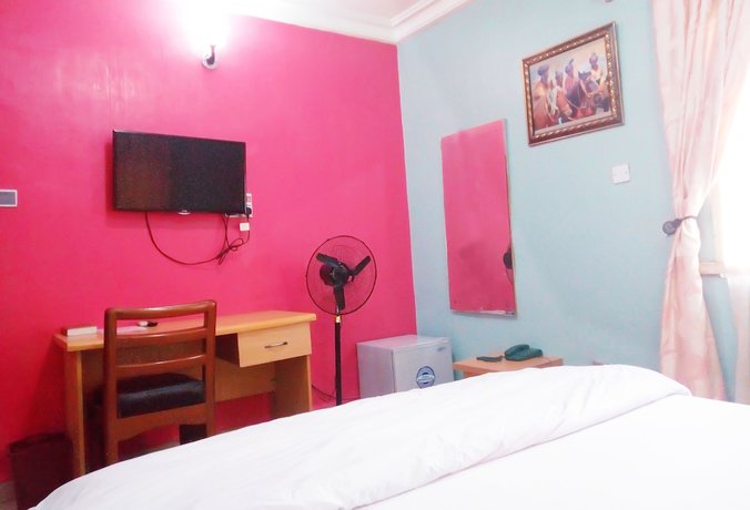 Imagen de la habitación del Hotel De Royal Legacy and Suites. Foto 8