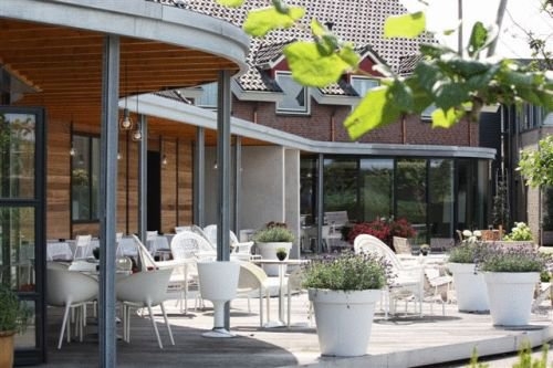 Imagen de los exteriores del Hotel De Rozenstruik. Foto 5