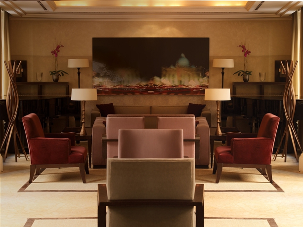 Imagen del bar/restaurante del Hotel De Russie, Roma. Foto 3