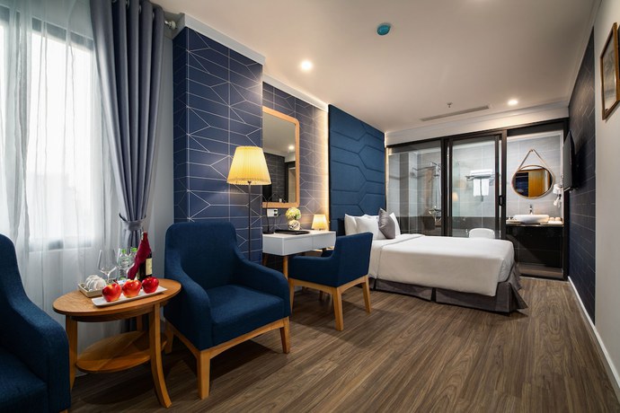 Imagen de la habitación del Hotel De SOURIANT Central Hanoi. Foto 4