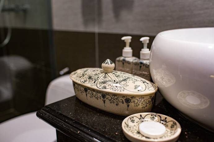 Imagen de la habitación del Hotel De SOURIANT Central Hanoi. Foto 8