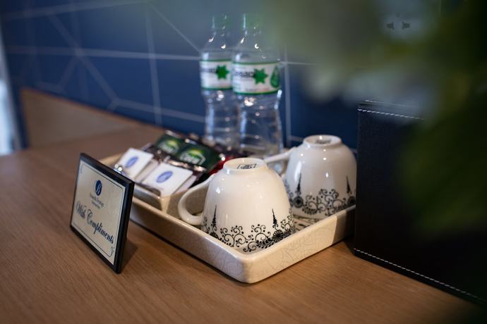 Imagen de la habitación del Hotel De SOURIANT Central Hanoi. Foto 10