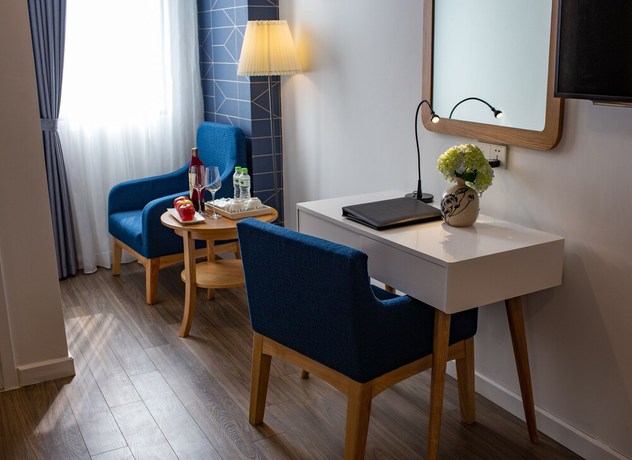 Imagen de la habitación del Hotel De SOURIANT Central Hanoi. Foto 19