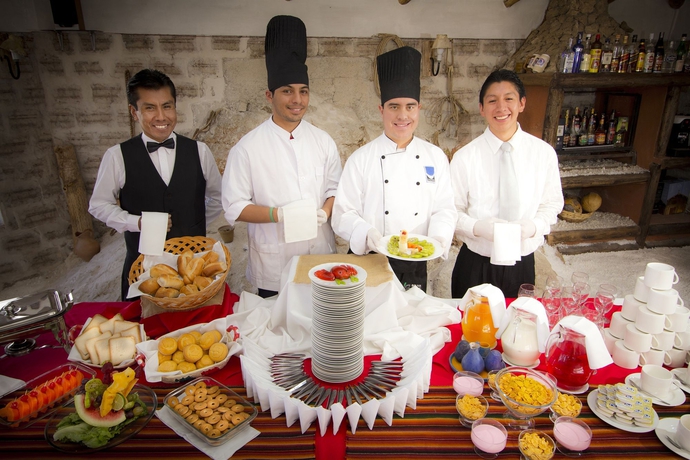 Imagen del bar/restaurante del Hotel De Sal Luna Salada. Foto 5