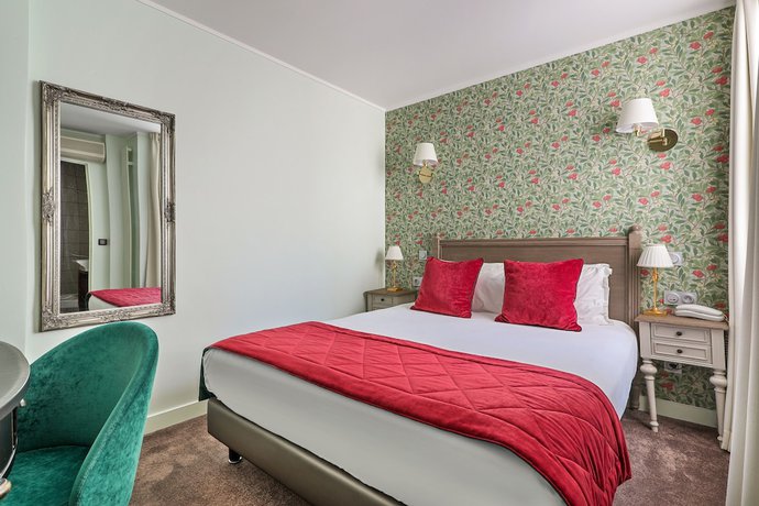 Imagen de la habitación del Hotel De Sèvres. Foto 8