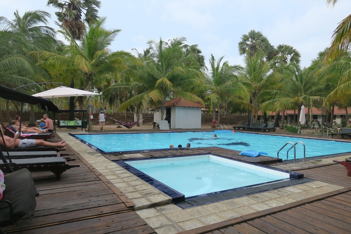 Imagen de la piscina del Hotel De Silva Palmresort Kalpitiya. Foto 19