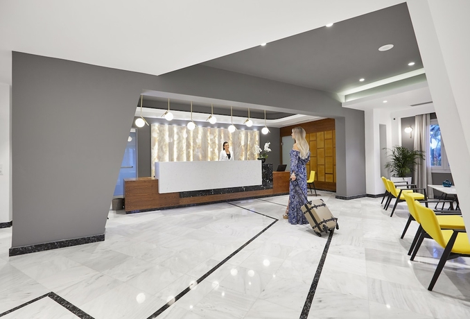 Imagen de los interiores del Hotel De Sol Spa. Foto 18