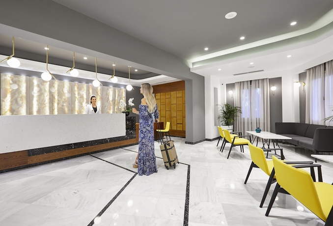 Imagen de los interiores del Hotel De Sol Spa. Foto 19