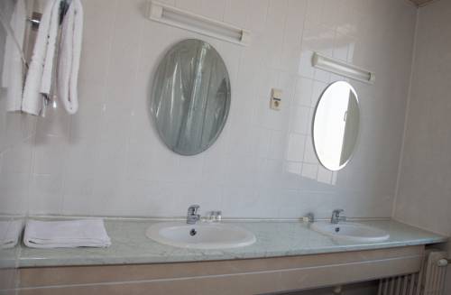 Imagen de la habitación del Hotel De Spiegel. Foto 8