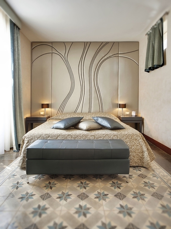 Imagen de la habitación del Hotel De Stefano Palace. Foto 5