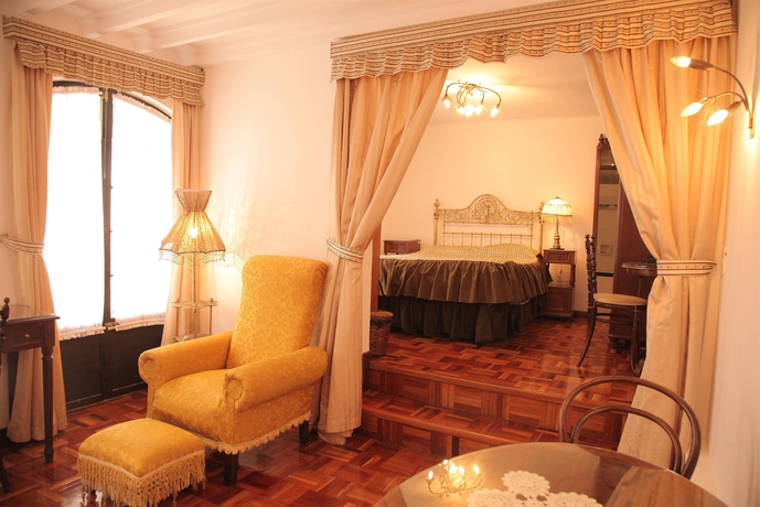 Imagen de la habitación del Hotel De Su Merced. Foto 4