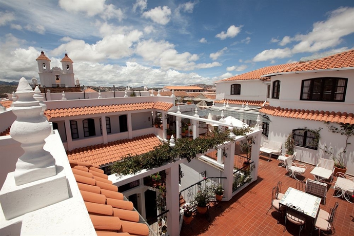 Imagen de los exteriores del Hotel De Su Merced. Foto 8