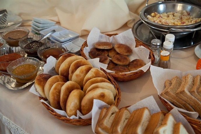 Imagen del bar/restaurante del Hotel De Su Merced. Foto 3