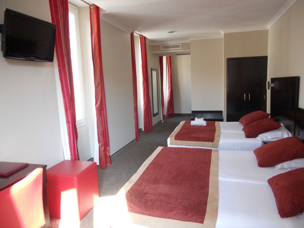 Imagen de la habitación del Hotel De Suède. Foto 4