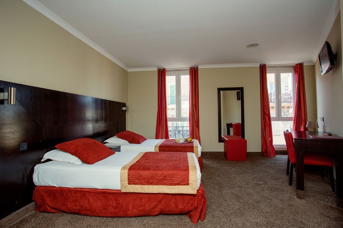 Imagen de la habitación del Hotel De Suède. Foto 7