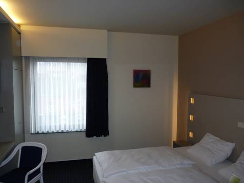 Imagen de la habitación del Hotel De Swaen. Foto 15