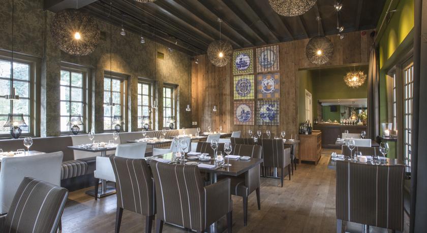 Imagen del bar/restaurante del Hotel De Swarte Ruijter. Foto 3