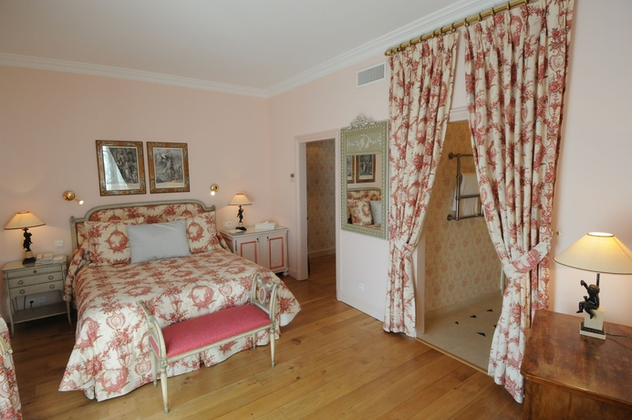 Imagen de la habitación del Hotel De Toiras. Foto 14