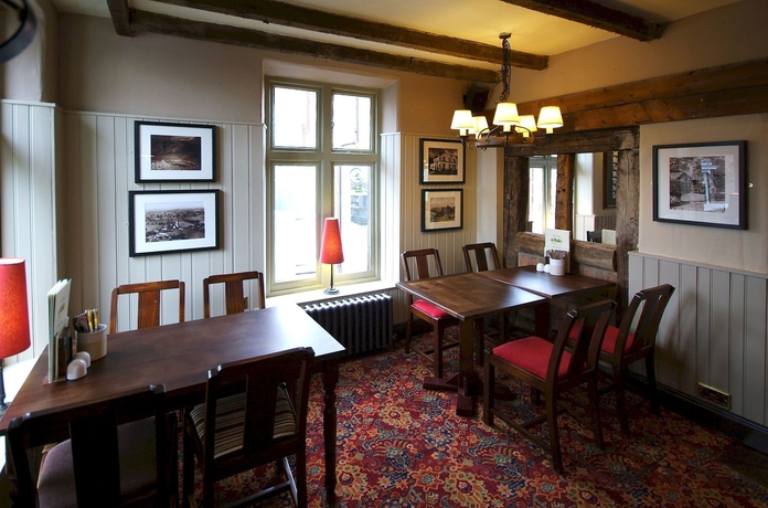 Imagen del bar/restaurante del Hotel De Trafford By Greene King Inns. Foto 3