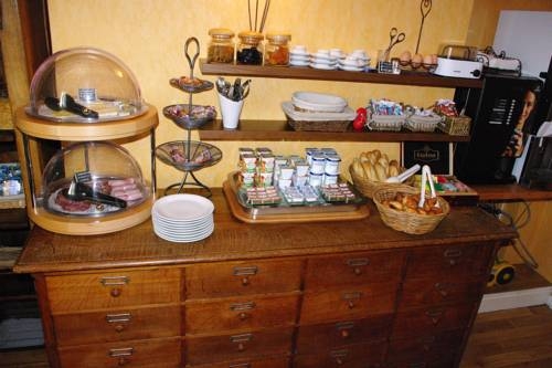 Imagen general del Hotel De Troyes. Foto 7